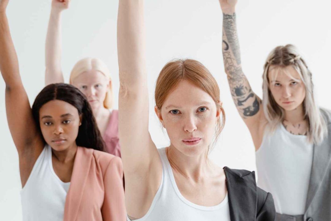 Retos y  pre-conceptos del liderazgo femenino